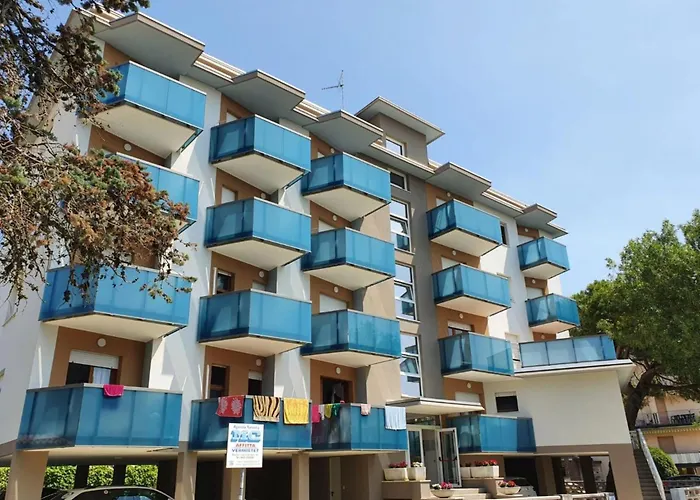 Cozy Flat Next To The Sea In Bibione-beahost *