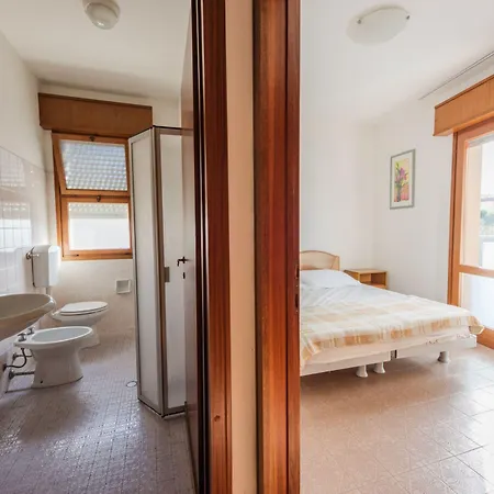 Cozy Flat Next To The Sea In Bibione-beahost *