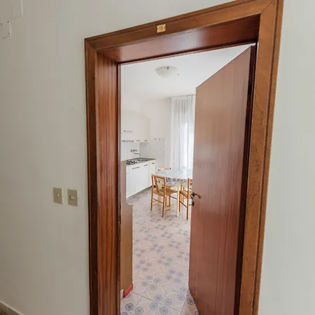 Cozy Flat Next To The Sea In Bibione-beahost *