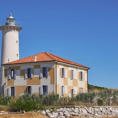 Cozy Flat Next To The Sea In Bibione-beahost * Бібіоне