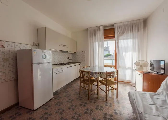 Cozy Flat Next To The Sea In Bibione-beahost * Bibione