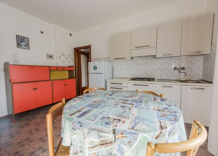 Cozy Flat Next To The Sea In Bibione-beahost * Бибионе